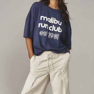 Malibu Run Club Navy Graphic Tee - Women's Short Sleeve
